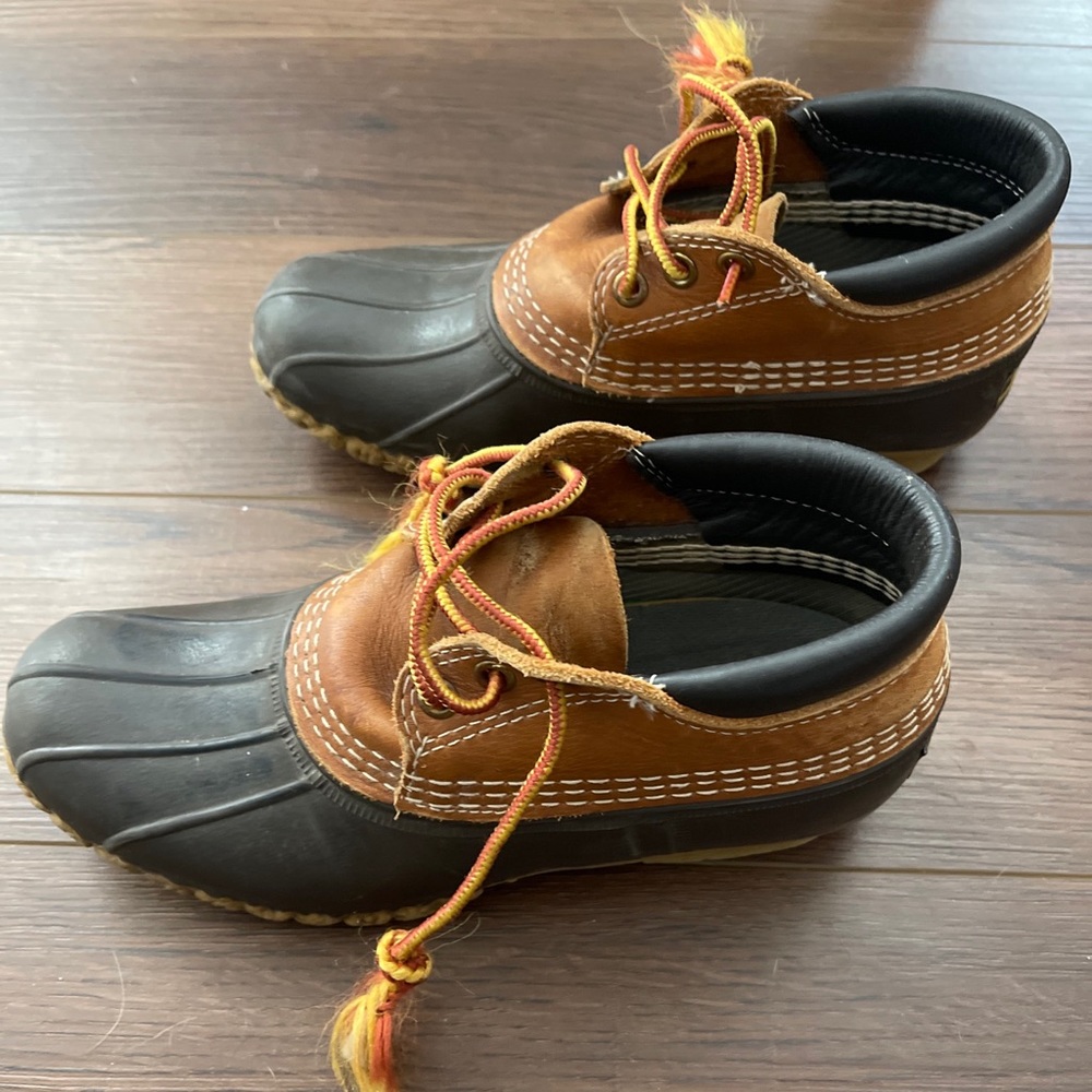LL BEAN bean booties short 6 womens